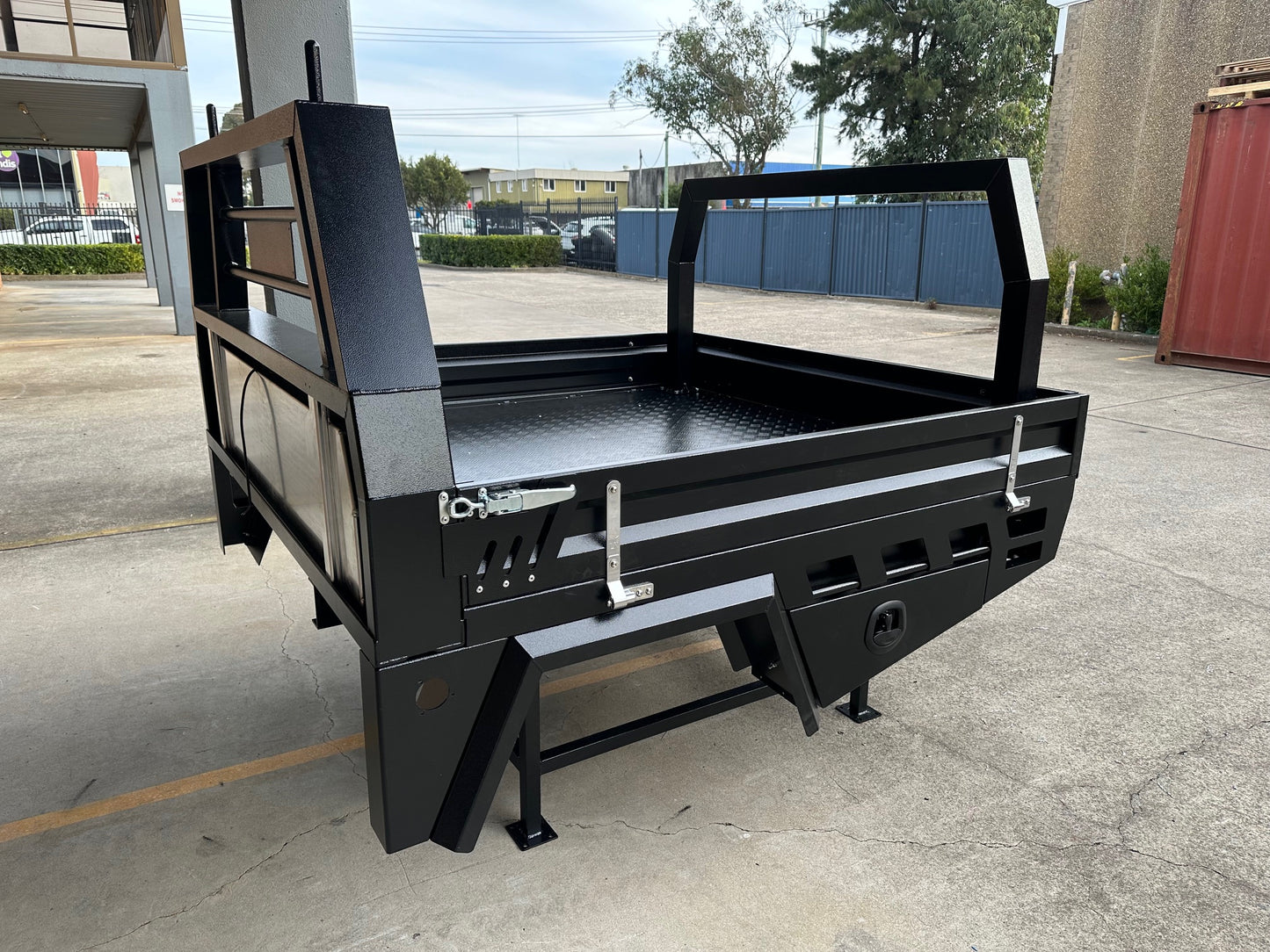 Pre-Orders!!! Heavy Duty Aluminum Tray - Dual Cab, Space Cab, Single Cab - Powder Coated in Black