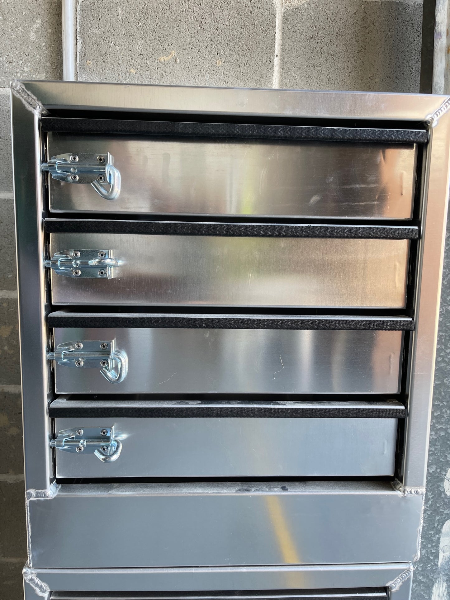 4 Drawer Set